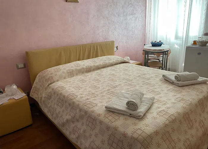 Francesca Bed and Breakfast 3*